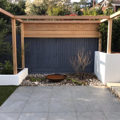 Sarah Abbott Gardens | Clean and Clear Lines